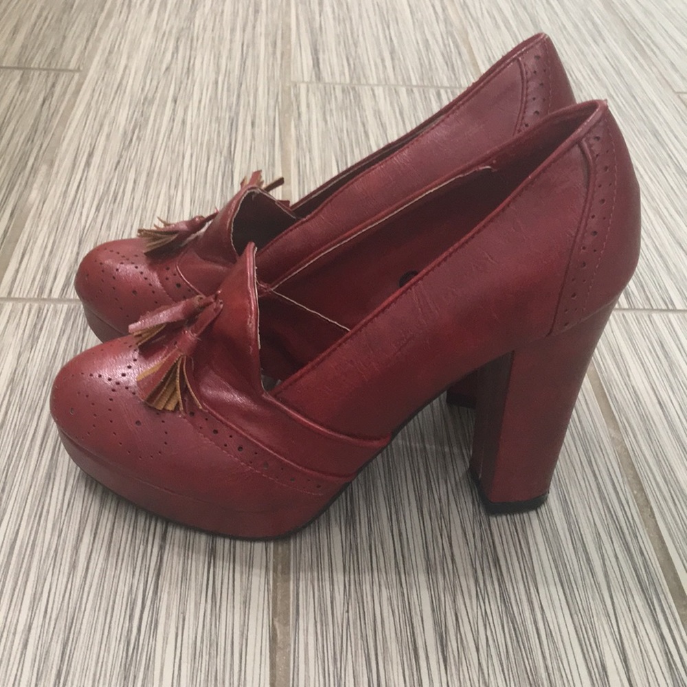 Red oxford heels